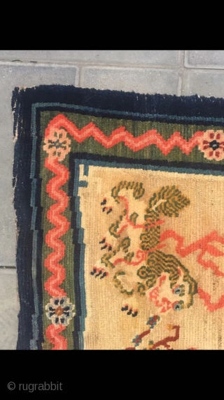 Tibetan horse saddle rug, Light camel background with  snow mountain lion pattern. Good age and condition. Wool warp and weft.
Size 95*62cm(37*24”)           