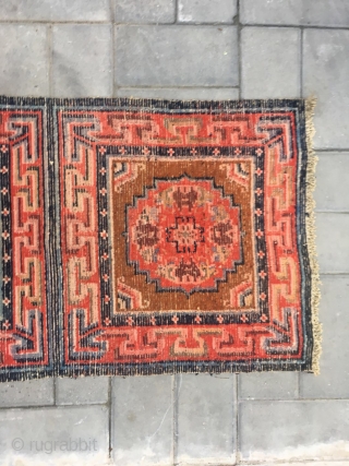 Tibet rug, 3piecs square joined, brown background with medallion flowers pattern , Ding shapes hui veins. Very good condition. Size 176*76cm            