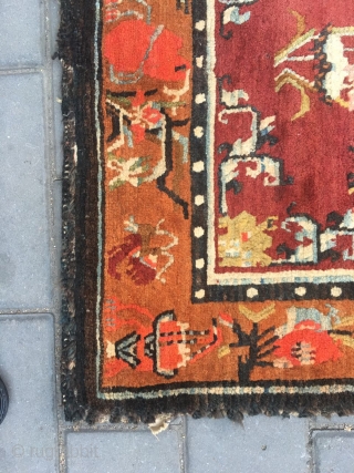 #1903 Tibet rug, red background wiht single group flower and around full of flower pattern.
good age and quality. wool warp and weft. size 165*88cm( 65*34'')        