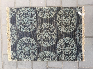 #2019 Tibet rug, blue background with group flower veins. Size 74*54cm(29*21")                      