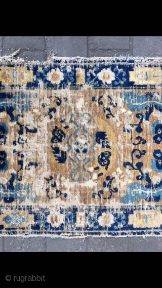 Ningxia rug, Fragment， it was produced in early Qing Dynasty, size 121*65cm(47*25”)                     