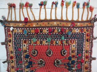 A Beautiful Qhashqhai Cradle Shilaky Wool on wool Age: about 80 years 
Size:84 x 75 SOLD                 