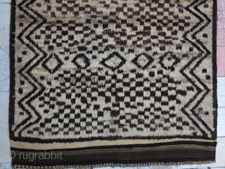 Jiroft Gabbeh wool on wool with great design size:191 x 135 price:POR                     