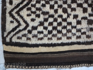 Jiroft Gabbeh wool on wool with great design size:191 x 135 price:POR                     