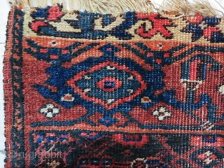 Garrous Bijar ornak ( vagireh ) wool on wool size:57 x 56 cm age: about 130 years old price:POR              