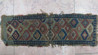 Very old Shahsavan Toubreh ( bag ) morvarid shirakipich technique and double face wool on wool natural color size: 32 x 21 cm price: POR
        