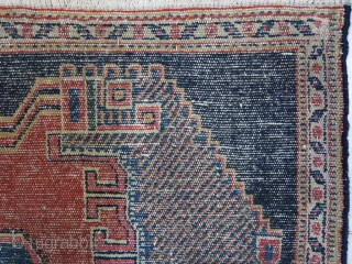 A beautiful Seneh rug with great design natural color it was repaired size:51 x 81 cm price: POR               