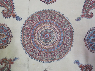 Kerman Pateh textile wool and cotton size: 90 x 92 cm price: POR                    