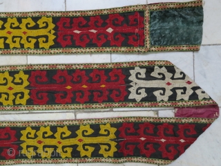 Ozbak Band silk embroidery size: 301 x 11 cm price:POR
                       