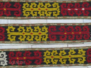 Ozbak Band silk embroidery size: 301 x 11 cm price:POR
                       