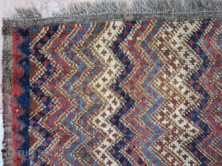 Beautiful antique Qhashqhai Balesht ( yastik ) wool on wool size: 70 x 76 cm price:POR                 