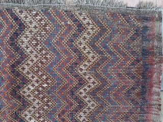 Beautiful antique Qhashqhai Balesht ( yastik ) wool on wool size: 70 x 76 cm price:POR                 