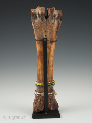 Bone doll,
Fali tribe, Cameroon or Chad.
Bone, beads,
9.5" (24 cm) high,
Early to mid 20th century                   