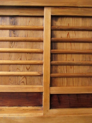 Japanese Antique Single Section Mizuya
Antique Japanese single section mizuya (kitchen tansu) made of sugi (crytomeria) wood and finished a light natural color. The large single compartment is opened by two sliding panels  ...