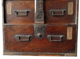 Japanese Edo Keyaki Burl Bar Tansu
An unusual Japanese Keyaki burl front bar tansu. The drawer faces are each labeled in Japanese kanji. The top "drawer" is actually a lift away panel. The  ...