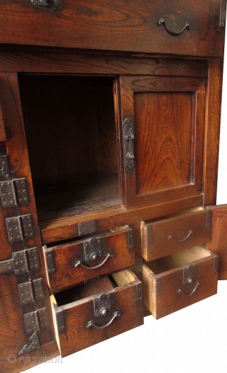 Rare Japanese Two Section Mikuni Choba Tansu
A stunning Japanese two-section choba tansu (merchant's chest), made from solid Keyaki (elm) wood, originating from the Mikuni region. The upper section holds a roomy, shelved  ...