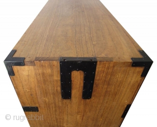 Antique Japanese Kasane Tansu (Stacking Chest on Chest) Kirinoki Meiji

An antique Japanese Kimono Kasane Tansu (stacking chest on chest) made entirely of Kirinoki (Paulownia) wood. Original hand made iron fittings with an  ...