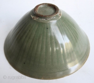 Antique Chinese Small Celadon Bowl


A small Chinese eggshell thin ceramic bowl with celadon green underglaze. The center of the bowl is incised with floral motifs and scrolls, and the outer edges are  ...