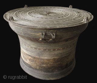 Luang Prabang Period Laos Bronze Rain Drum

An unusually large size bronze rain drum from Laos, a Herger type three drum. Reference material "The Karen Bronze drum of Burma" by Richard M. Cooler.  ...