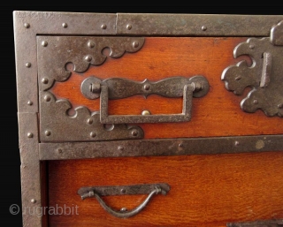 Rare Japanese Edo Keyaki Burl Sado Island Fune Tansu

Rare Japanese Sado Island fune tansu, also known as a captions ship safe. Made of solid quartered sawn Keyaki (zelkova wood) burl construction with  ...
