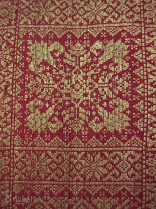 Antique Malaysian Palembang Songket Head Cloth

A mounted hand-woven Malaysian Songket head cloth from the Palembang region of South Sumatra. Weft ikat, supplementary weft weave, silk and gold thread with natural dye. The  ...