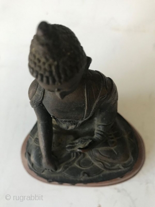 19th Century Sino Tibetan Seated Buddha

Bronze Buddha from Sino Tibetan tradition. Wonderful details on the robe with inscription on back. Buddha sits on a wooden stand. Provenance: From the William Ashby Estate.  ...