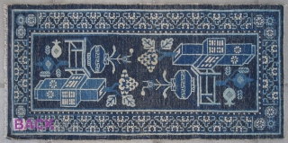 No.R144 * Chinese Antique "Vase Design" Rug,Size: 67x137cm(26"x54").Origin: Baotou.Shape: Rectangle.Background Color: Blues.                     