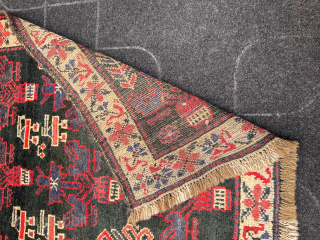 
https://zubaidatribalrugs.etsy.com/listing/4320511465                                
