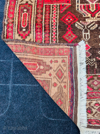 https://zubaidatribalrugs.etsy.com/listing/4349208339
Antique Taimani Prayer Rug. Size 109 Cm X 85 Cm. Over 80 Years old                   