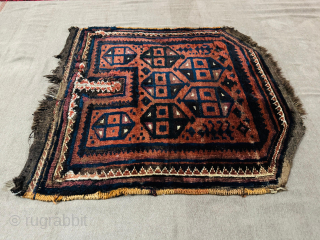 72 Cm X 76 Cm Over100 Years old
https://zubaidatribalrugs.etsy.com/listing/4378636561                         