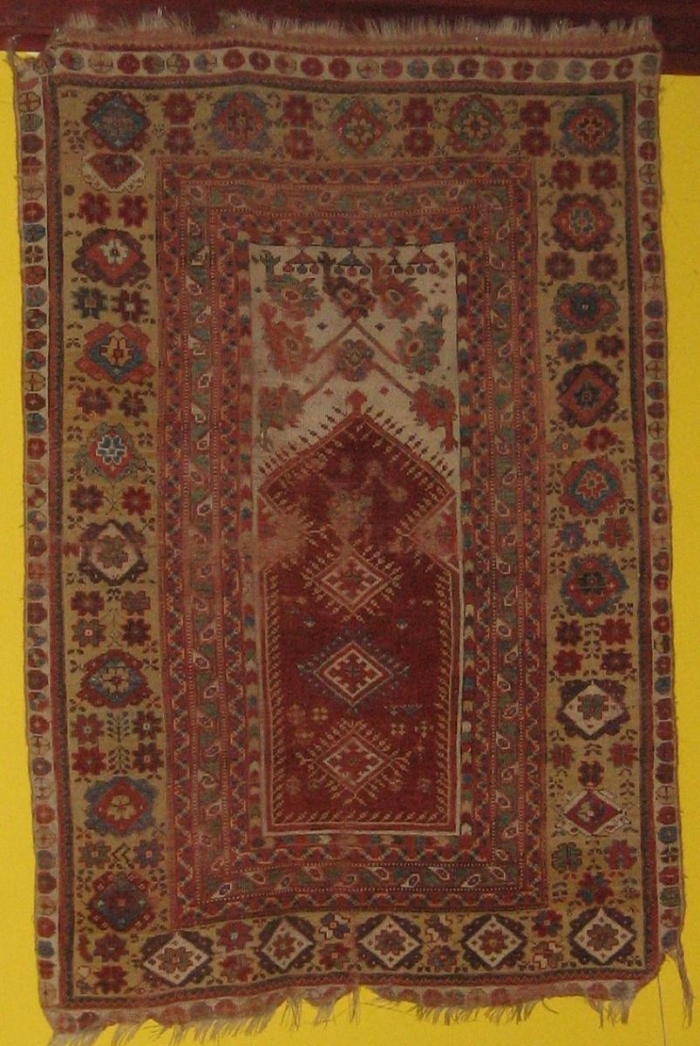 Milas Prayer Rug