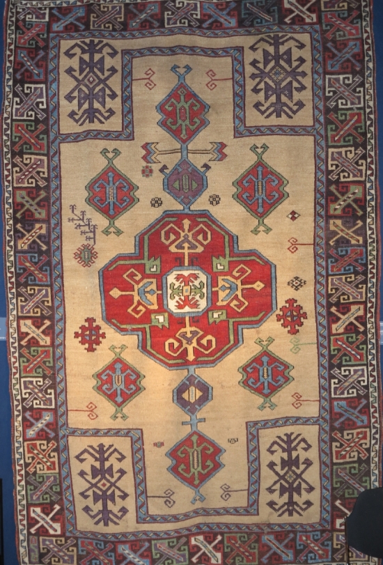 Karapinar rug lot 21