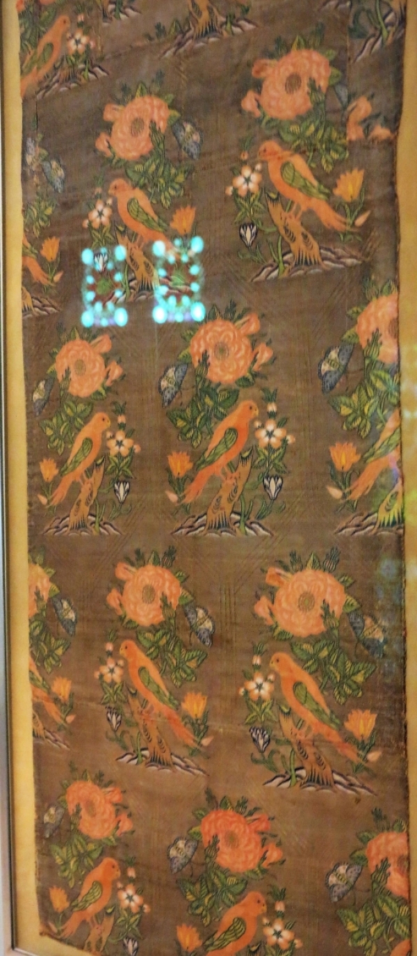 Safavid Persian silk, 17th century,  Benaki Museum of Islamic Art, Athens